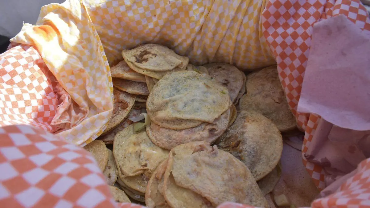 Gorditas en Soledad (3)