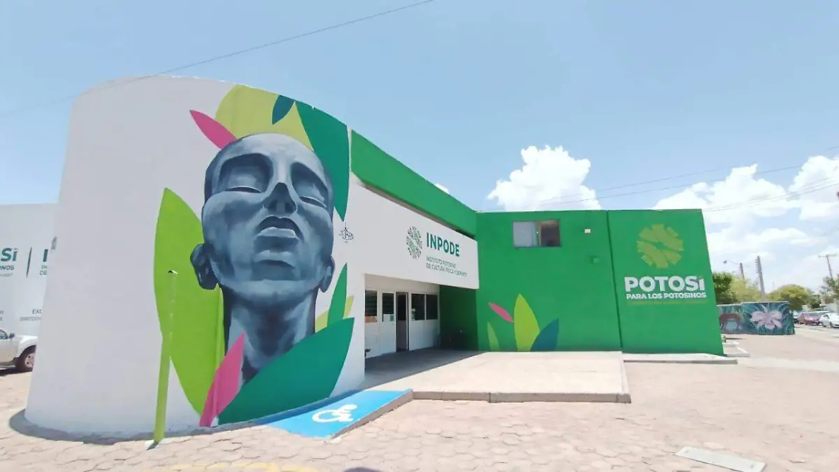 Inpode trabajando sin director