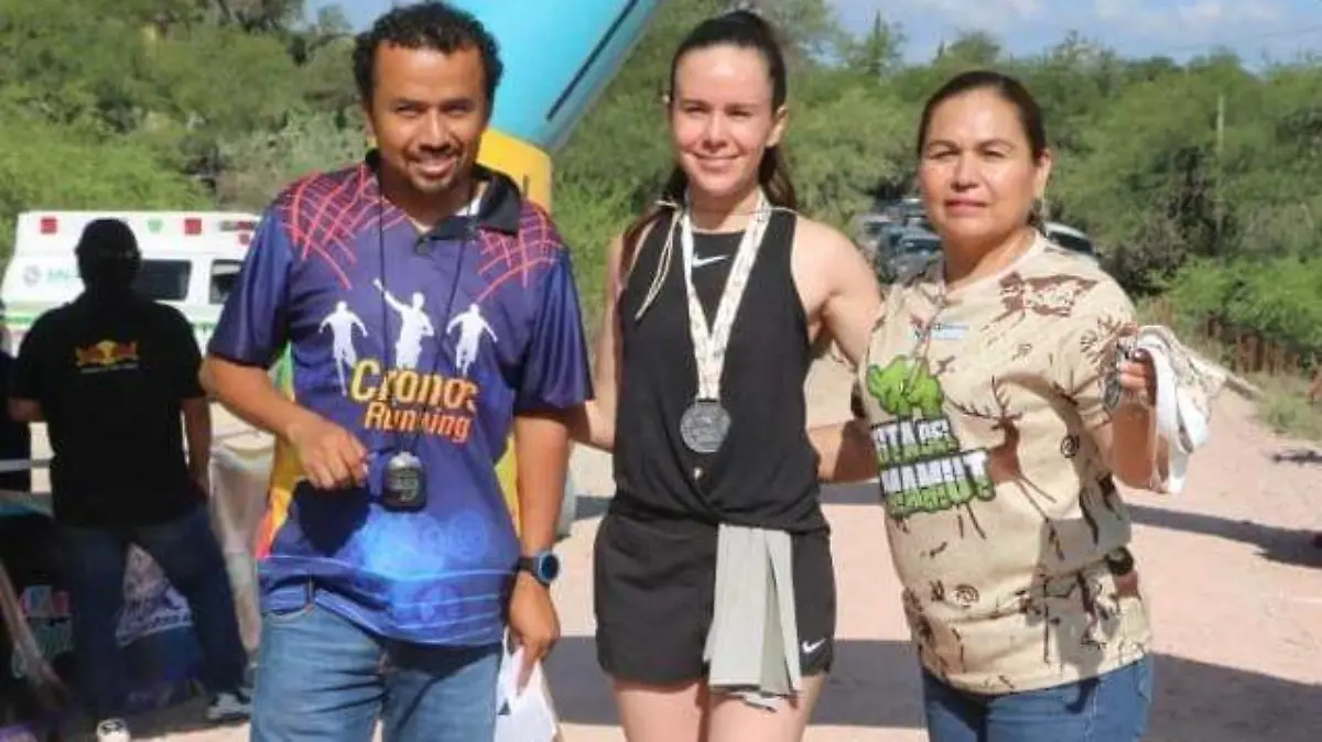 Armando Gómez y Zuli Reyes triunfan  1
