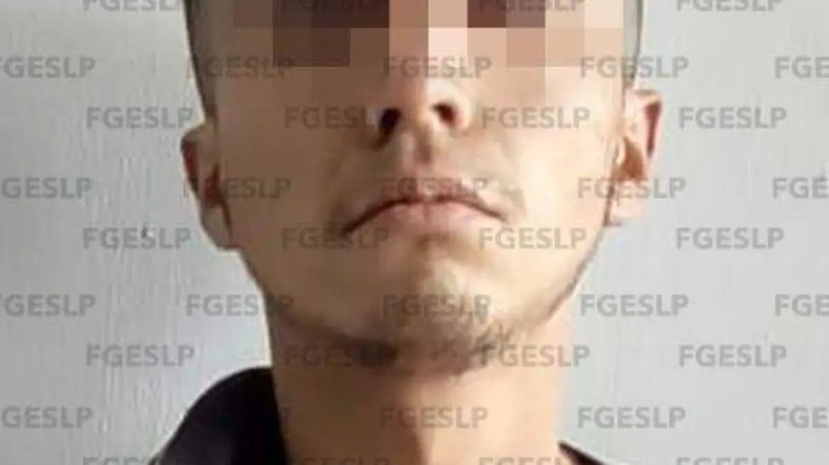 11082020 -- FLAGRANCIA-SLP-TENTATIVA-DE-ROBO-CON-VIOLENCIA-AUTOMOVIL-AV-20-DE-NOV