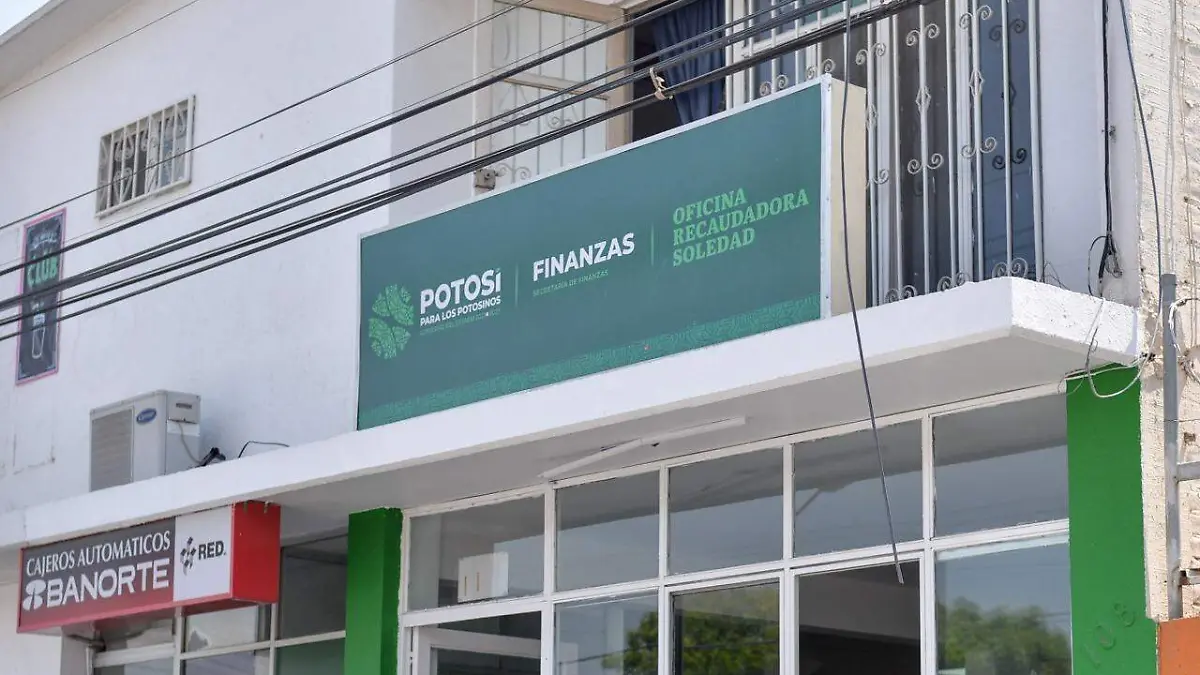 largas filas de finanzas en soledad 2