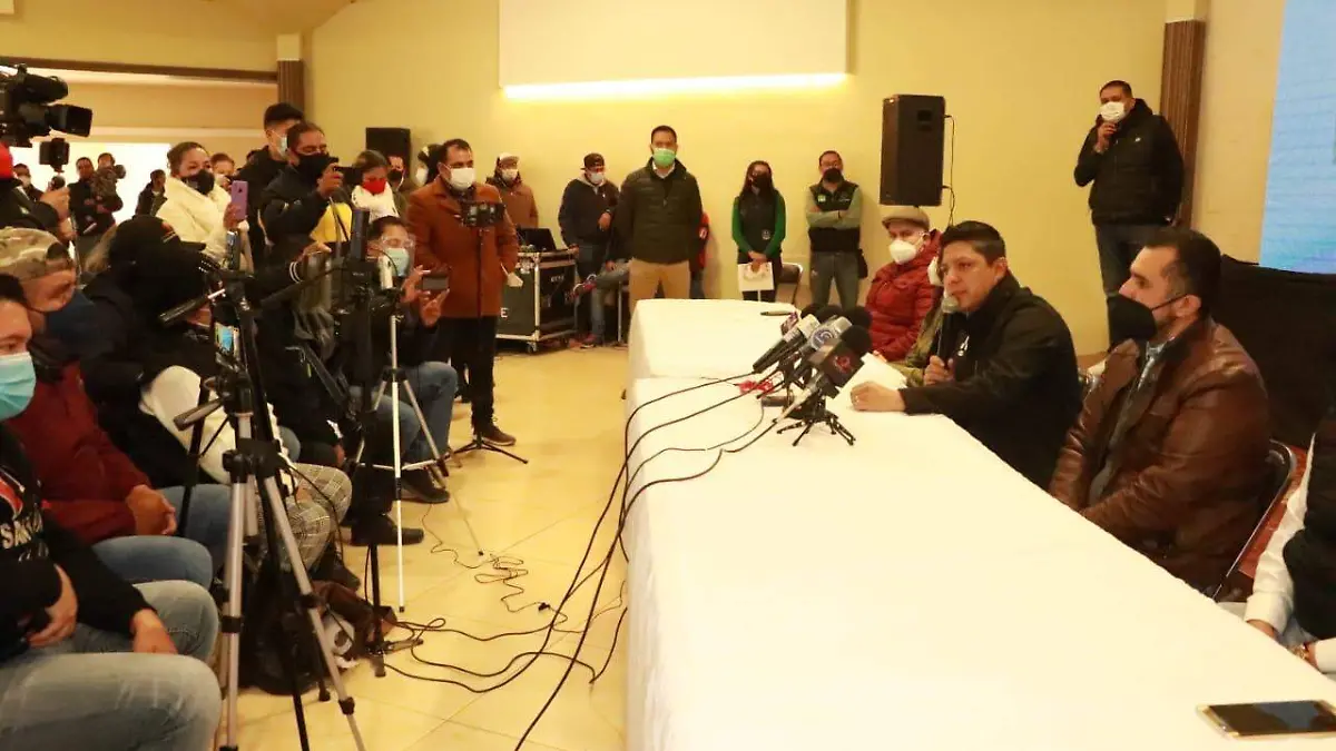4 Presenta PVEM a Vianey Montes