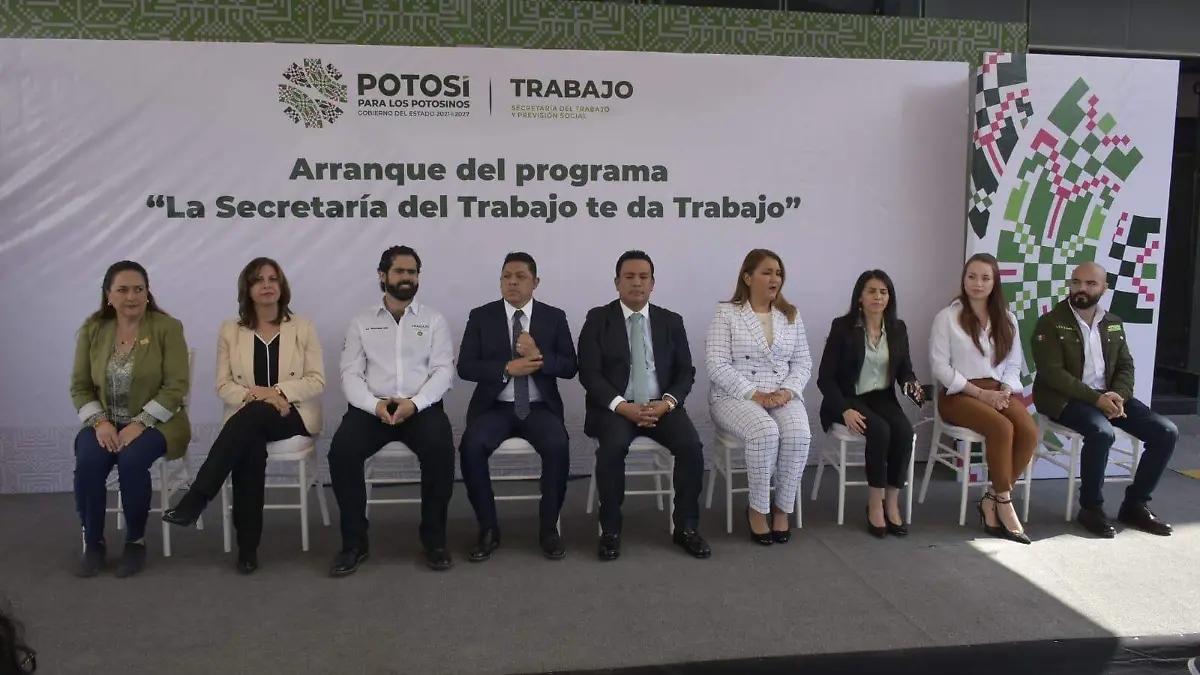 df887f8b-b480-4de9-8a6b-d864c9e7a820