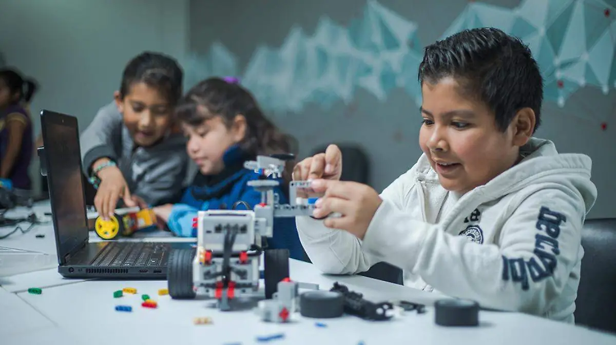 niños y la robotica Robótica