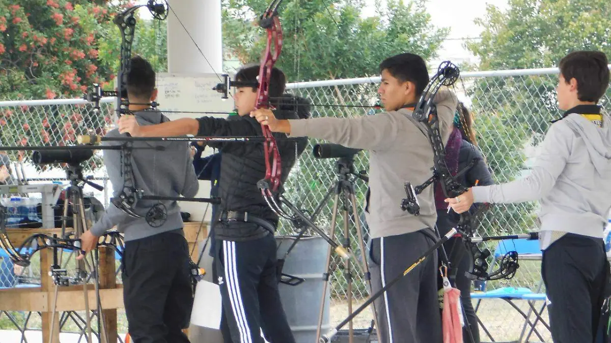 Deportistas de la disciplina de Tiro con Arco