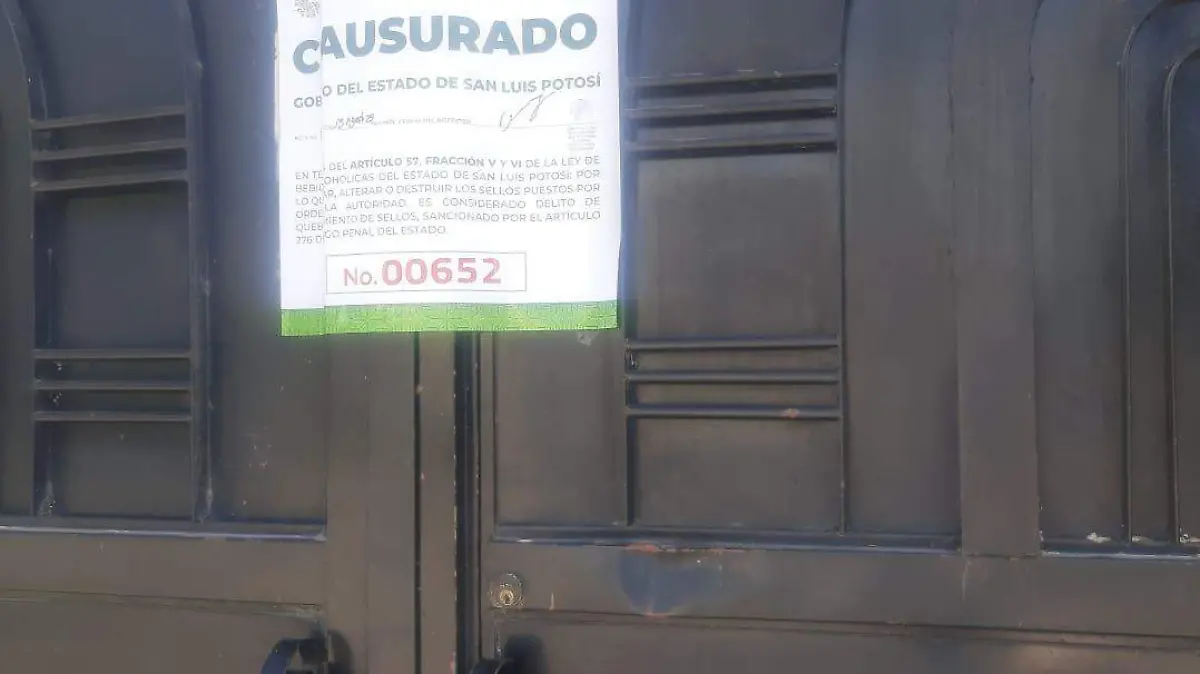 clausuran bares en SGS (2)