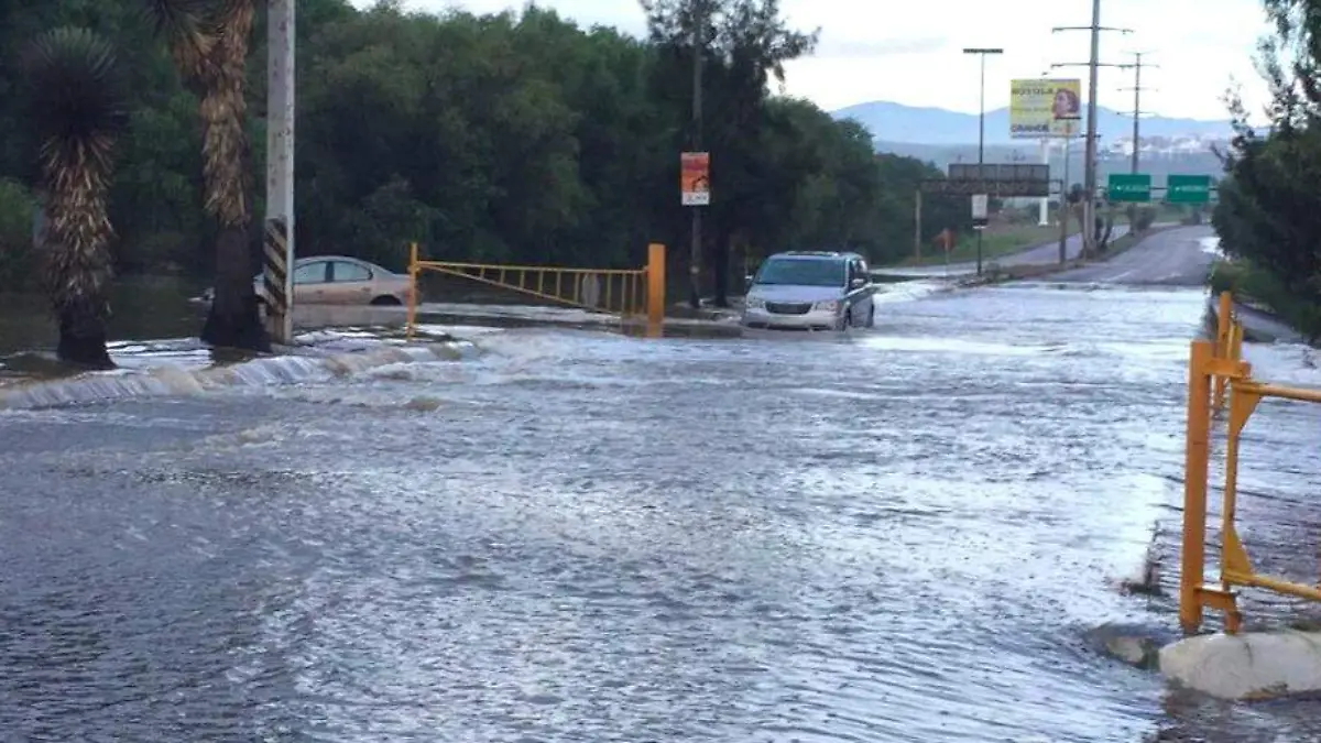 Indolencia y graves errores de trienios pasados, causa de emergencias por lluvias