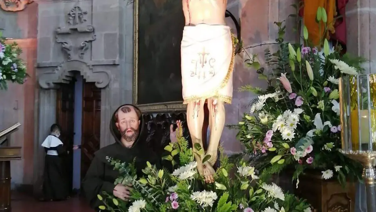 Imagen de Cristo en la cruz 