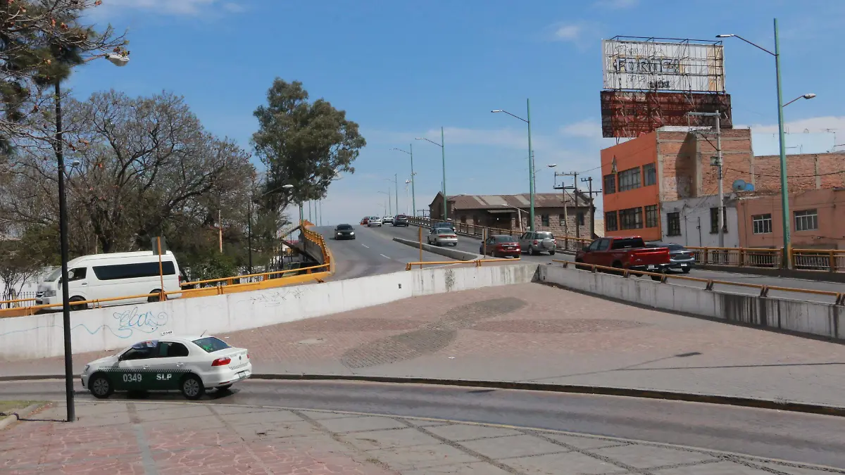 puente universidad (1)