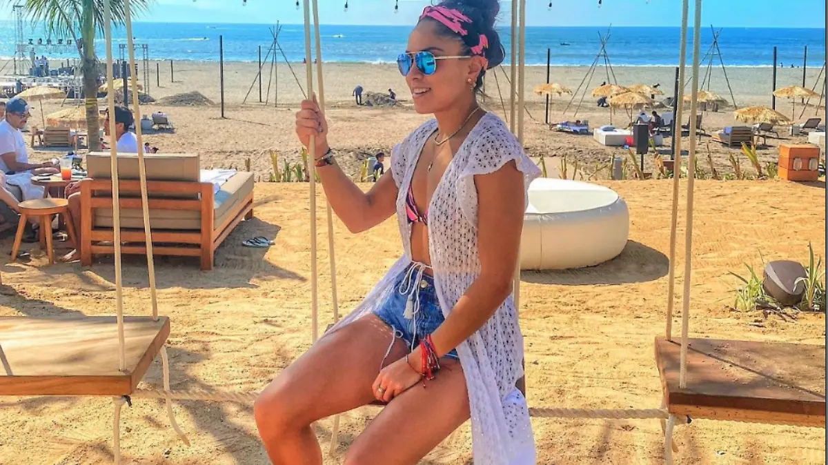 Paola Longoria con nuevos bríos