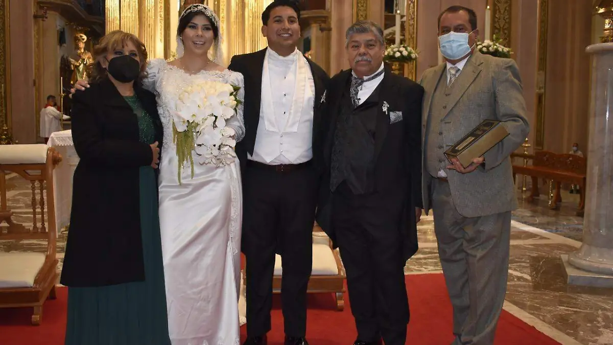 Esmeralda Hermosillo y Luis Cabrera (12)