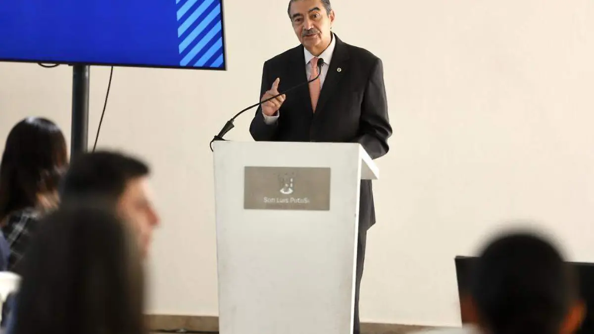 rector de UASLP Alejandro Zermeño