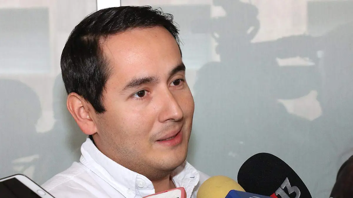DANIEL GONZALES ..REGIDOR 2