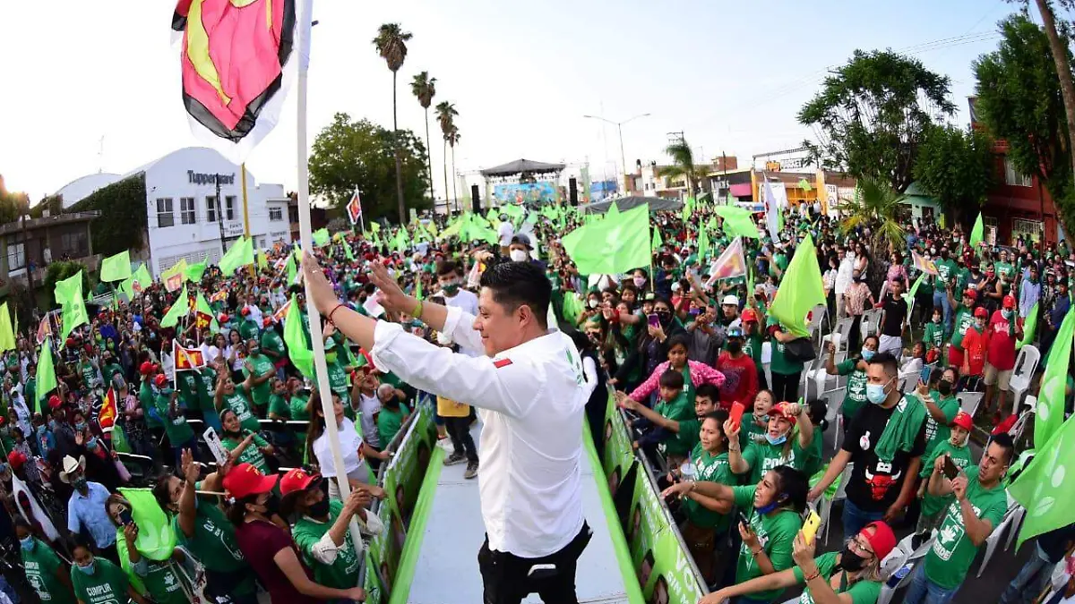 52DBD452-F2B3-46B8-A716-F1C446C38134