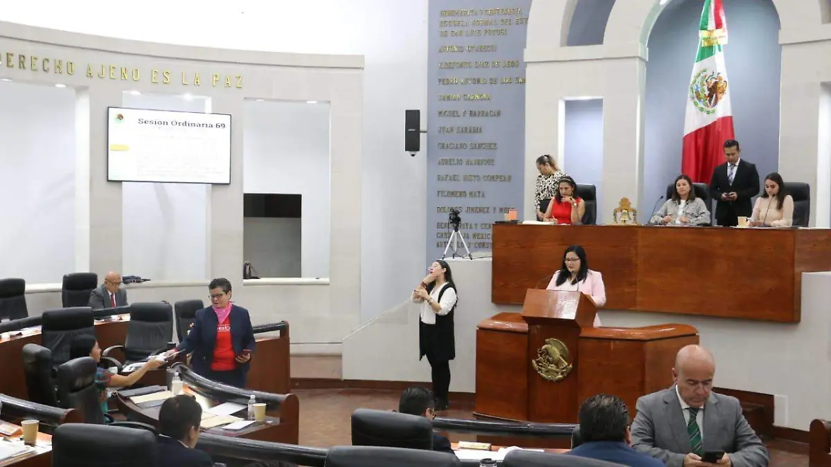 Congreso en sesión NR