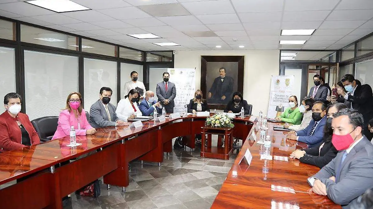 Firma de Convenio entre el Poder Judicial y el Congreso del Estado