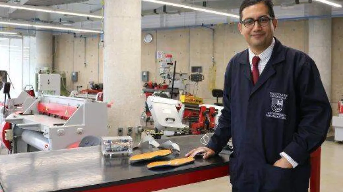 Dr. Ramiro Velázquez Guerrero