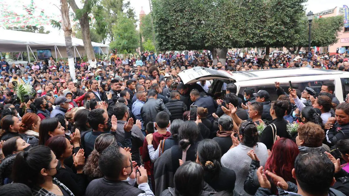 funeral de erika briones alcaldesa 55