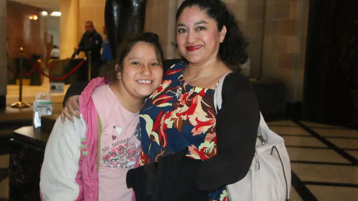 IMG_8429_Andrea y Minerva González