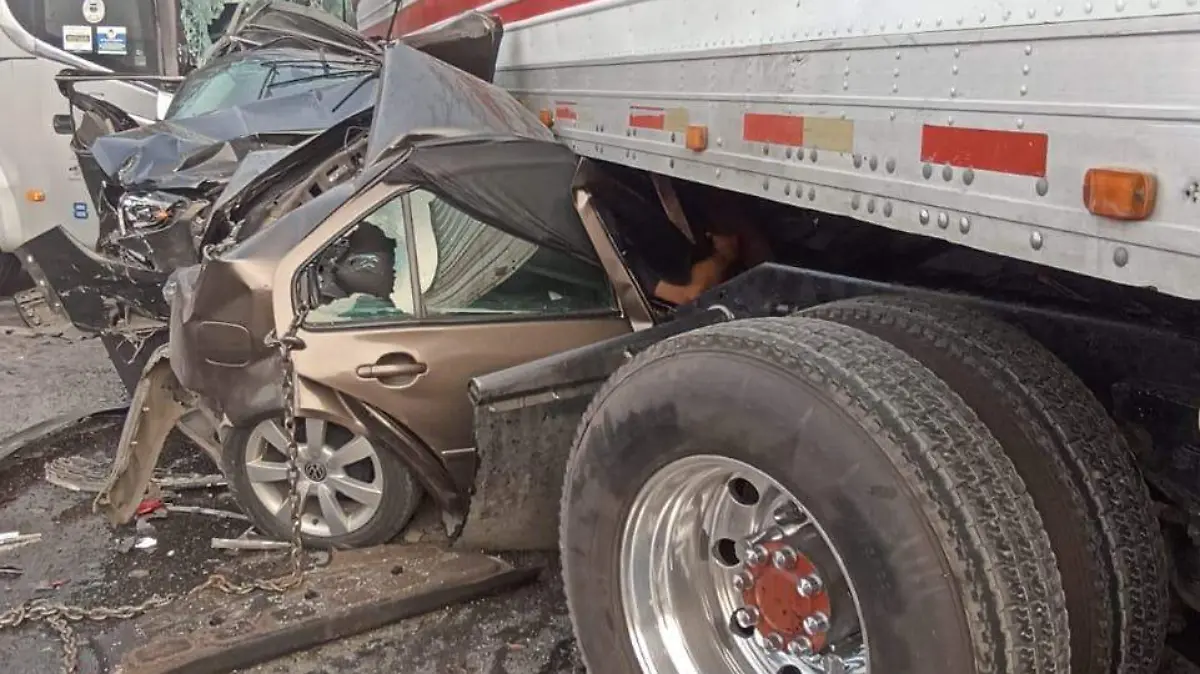 accidente Carretera a Matehuala 28-04 (2)