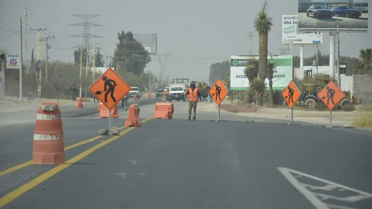 trabajos del camino al aeropuerto 1
