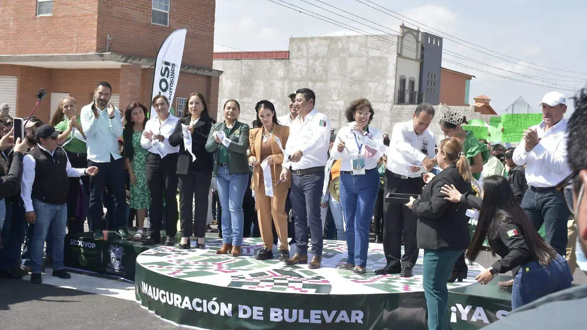 inauguran las obras de Construcción 1