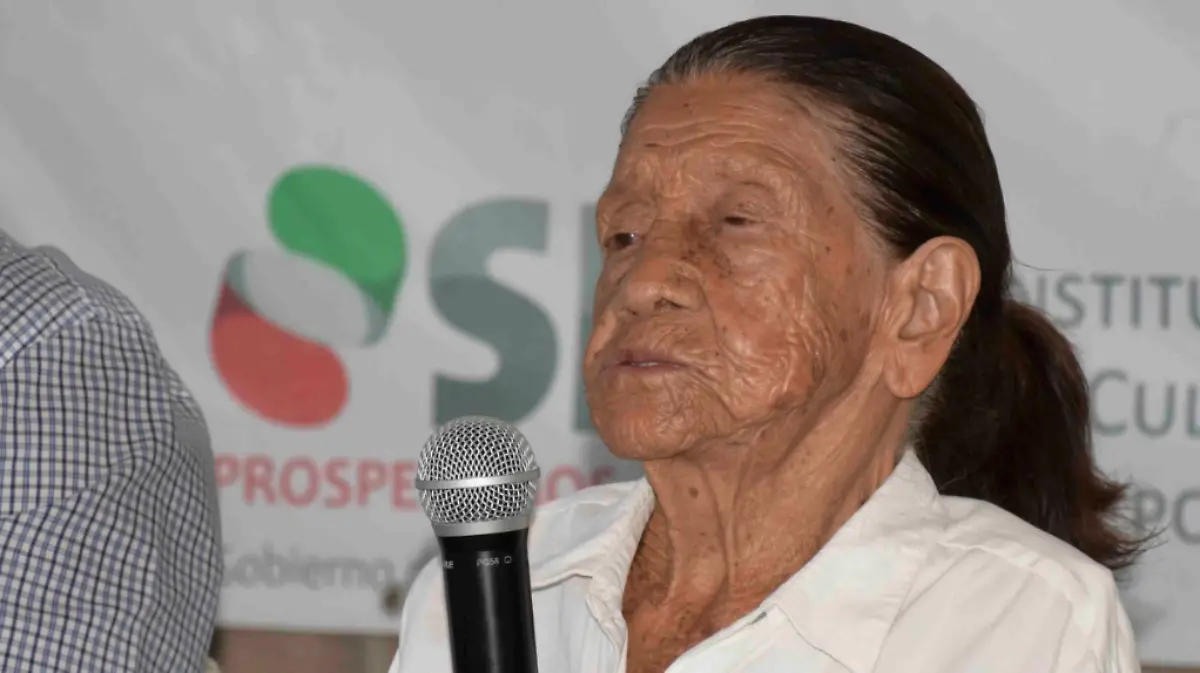 Maria Isabel Valdivia QEPD