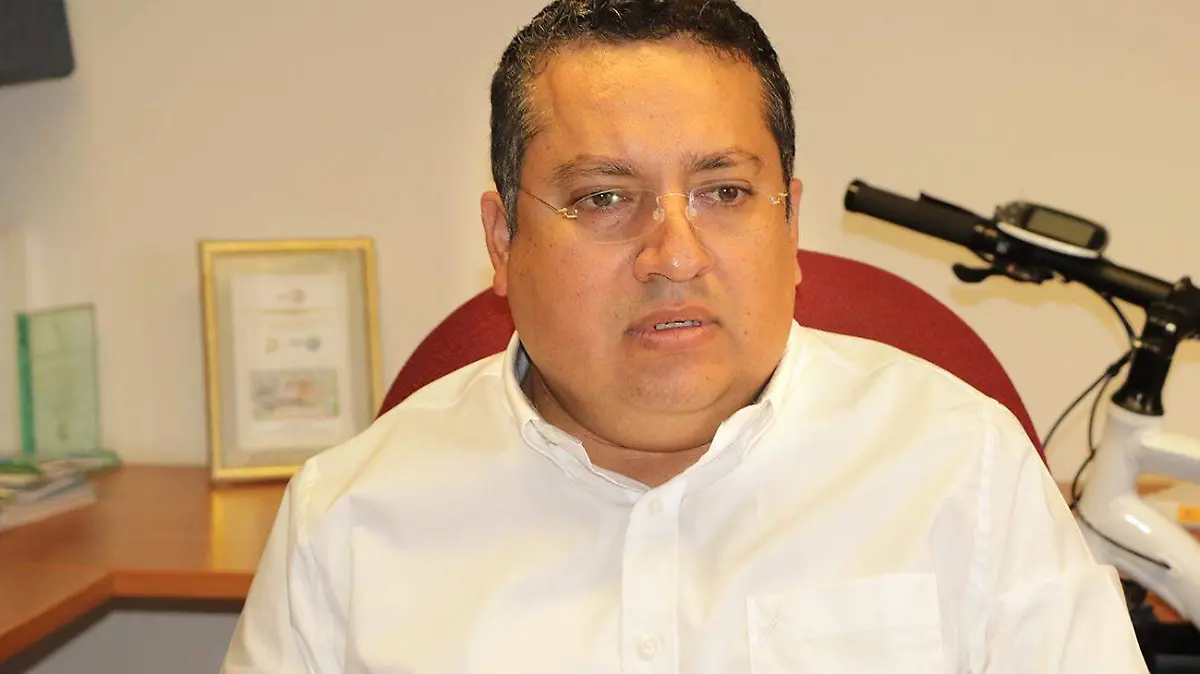 ISRAEL ESPARZA 2