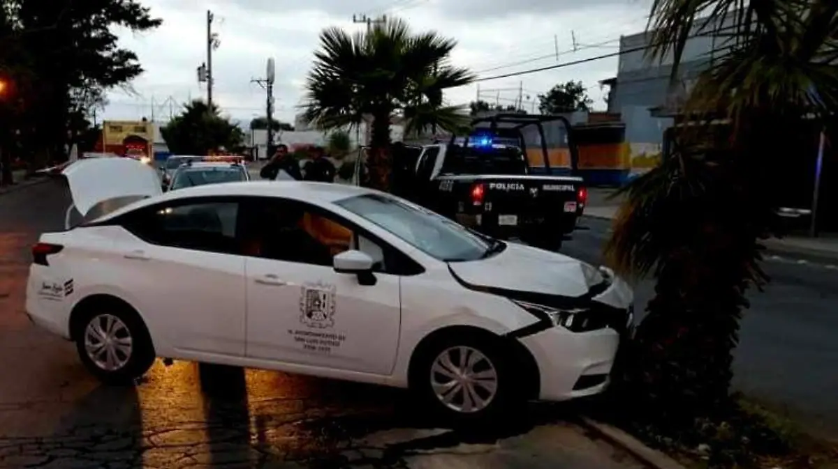 102389463_569170160448238_5131040236327498550_n