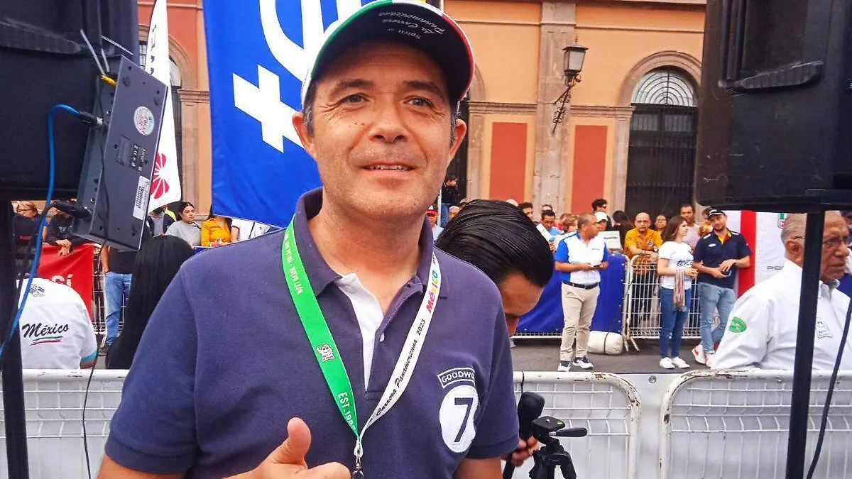 Luis Chapulín Díaz, (2)