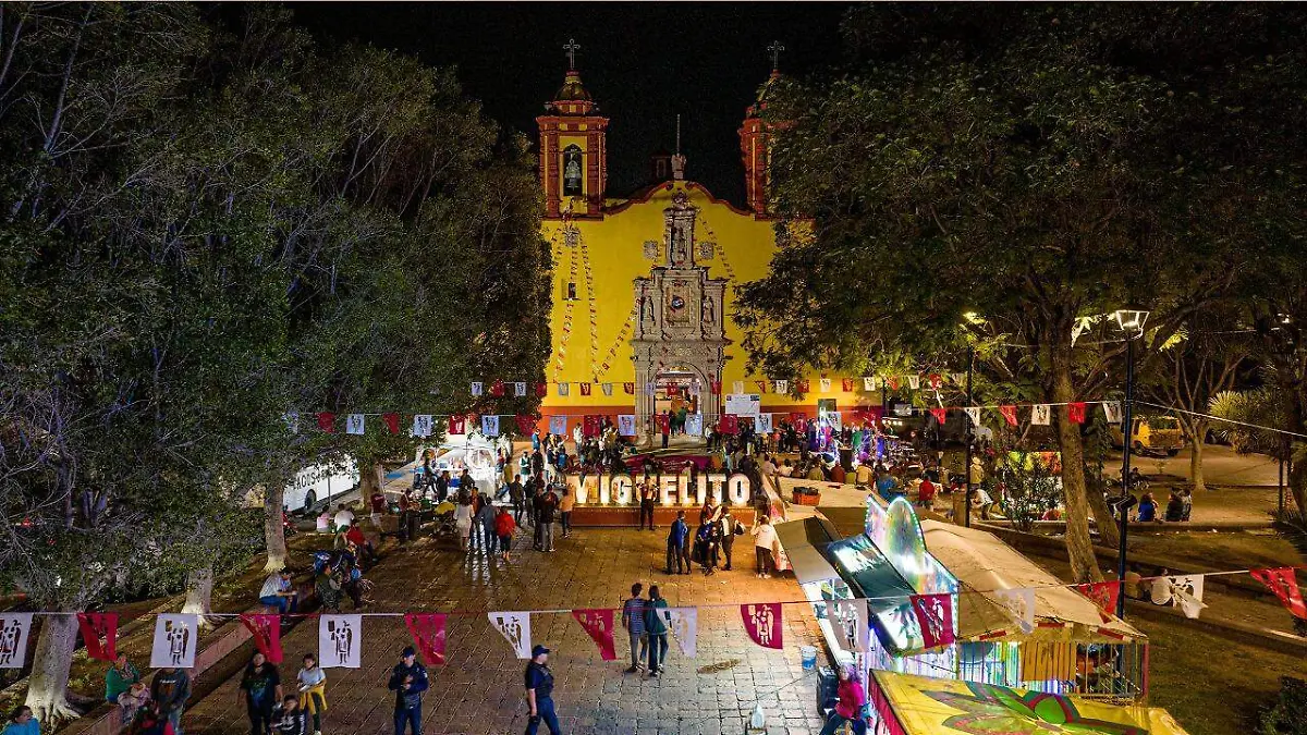 "De Corazón Mi Barrio"