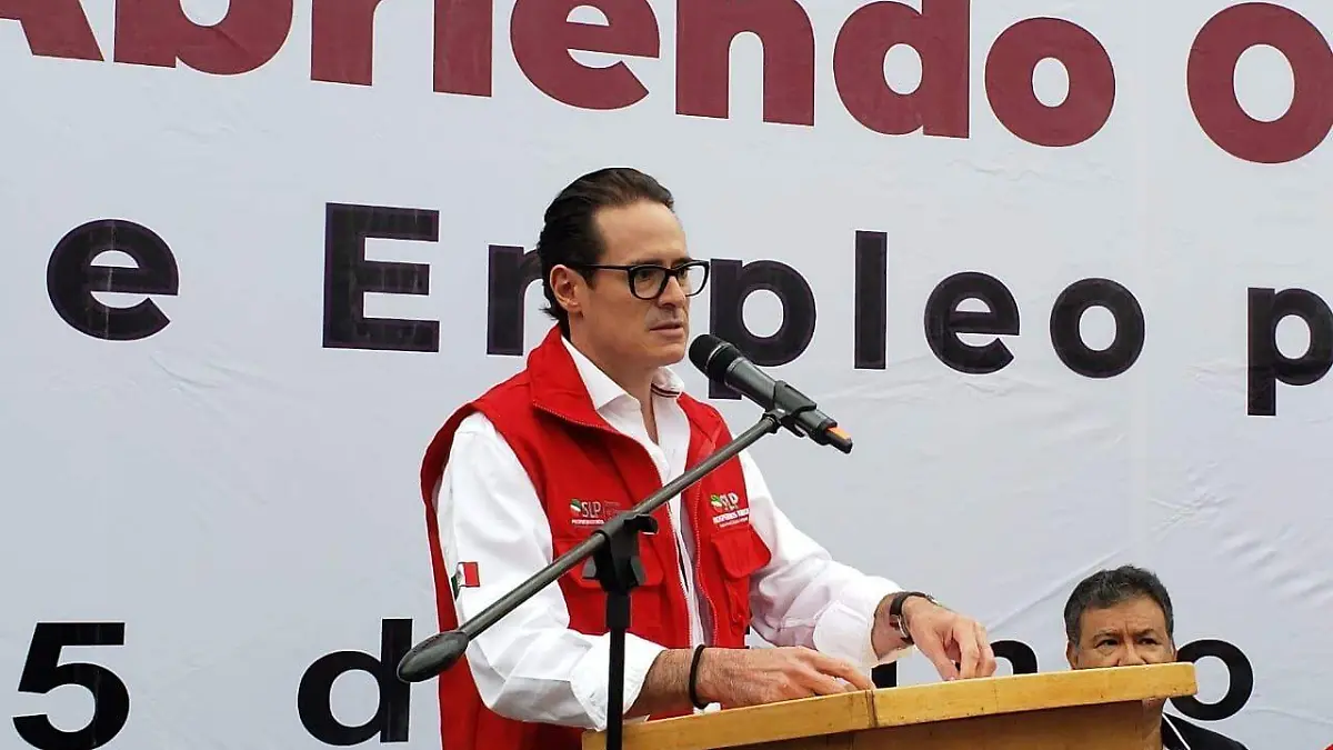 titular de la Secretaría del Trabajo y Previsión Social (STPS), Manuel Lozano Nieto