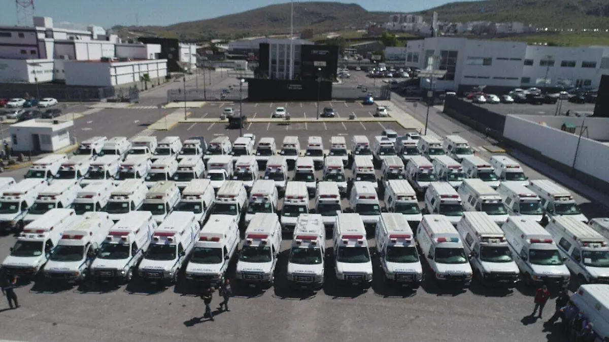patrullas y ambulancias guardadas
