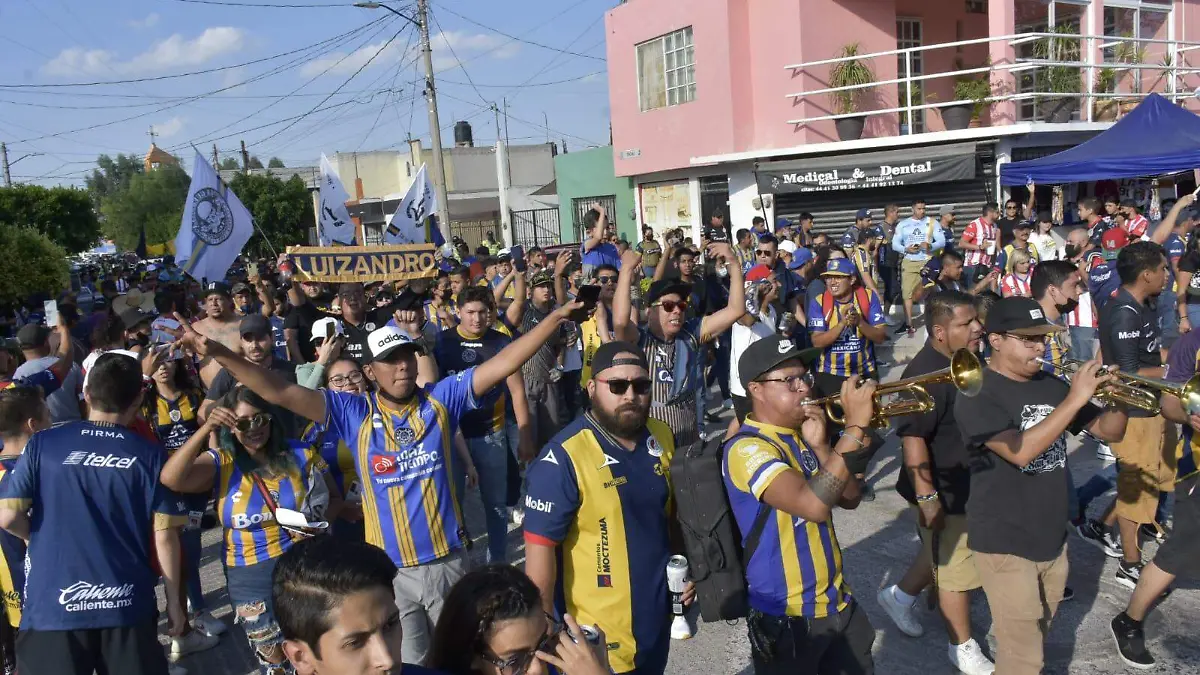 Afición potosina vive la primer liguilla 4