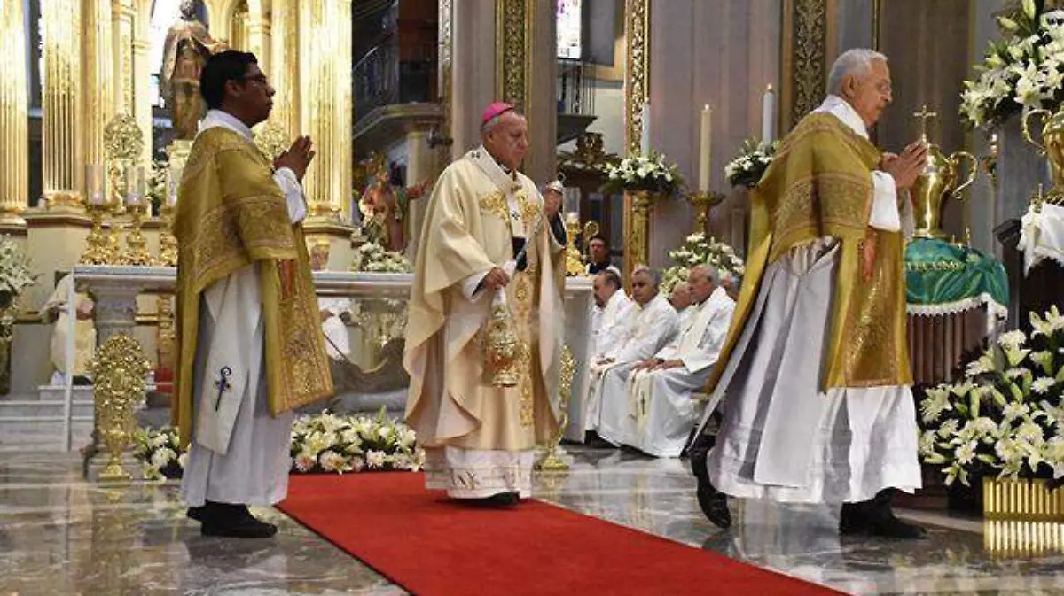 Llama iglesia a hacer reflexión en estos días Santos