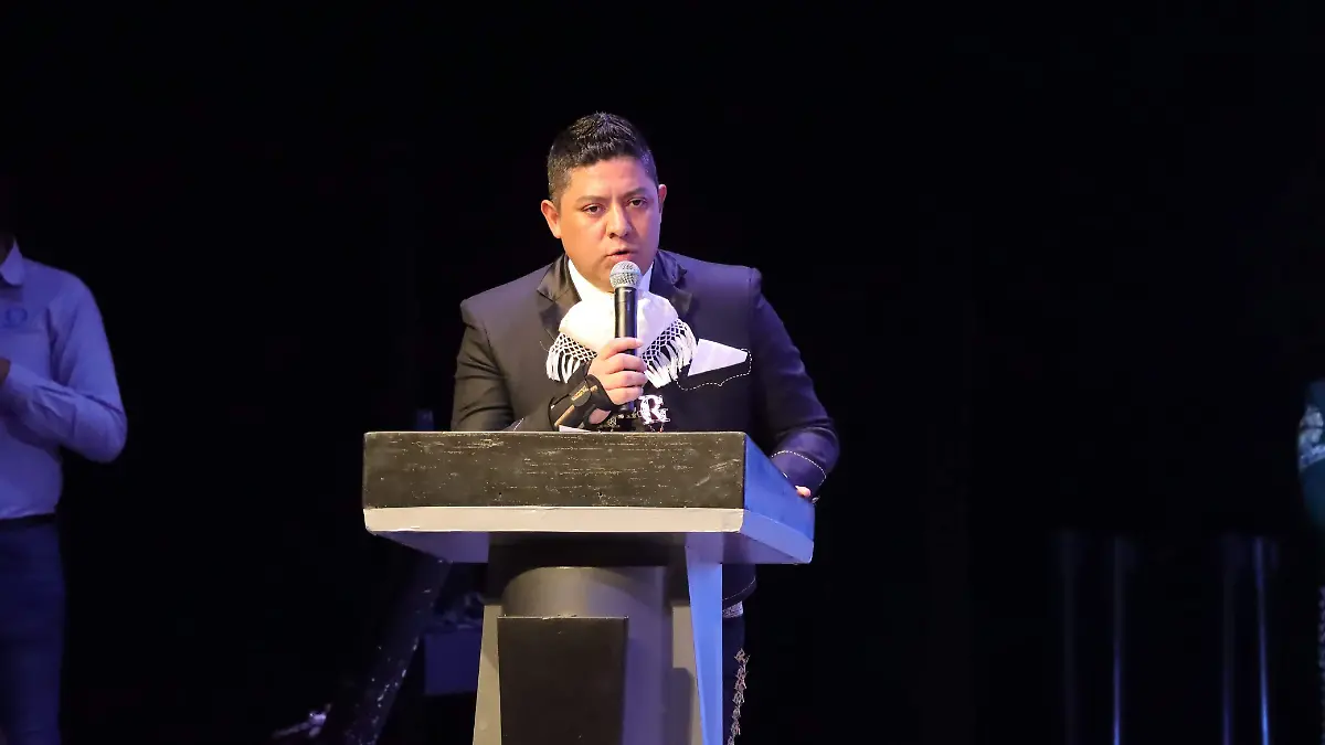 controvertido discurso de gallardo  (4)