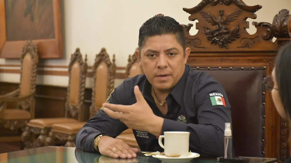 El gobernador destacó la efectividad de sus programas sociales