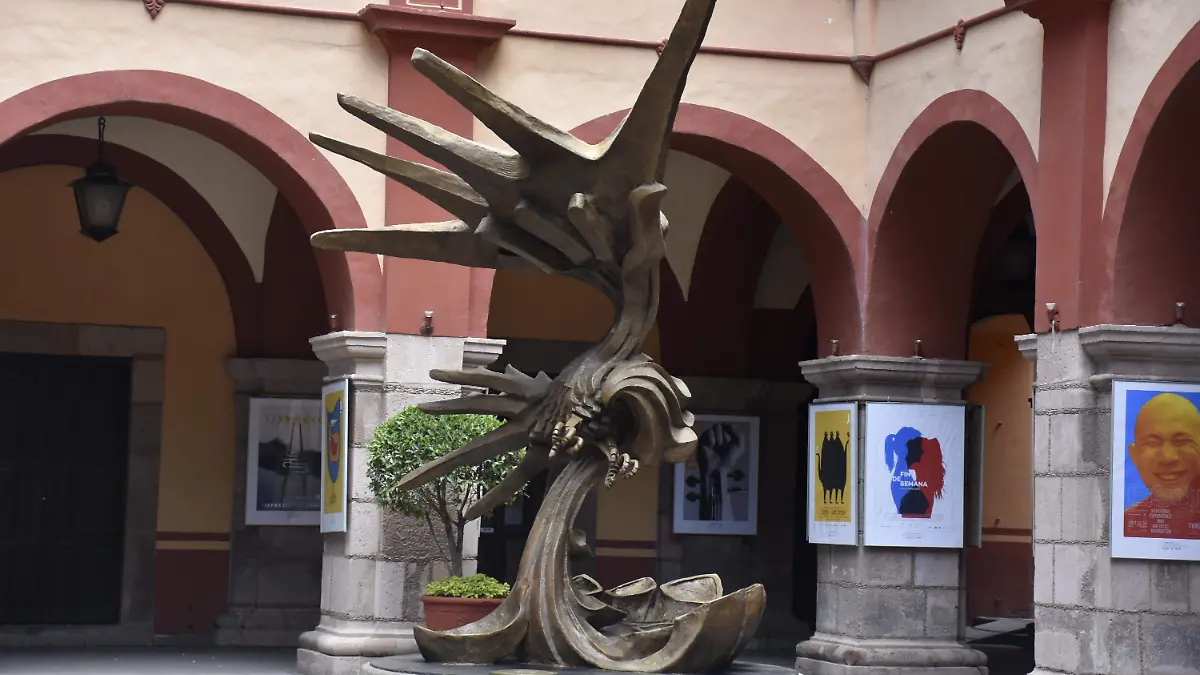 017edifico Universidad_Narc