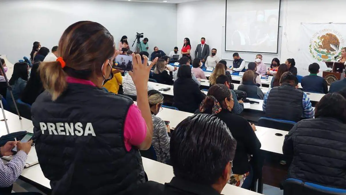 Jóvenes e indígenas piden más espacios en cargos públicos