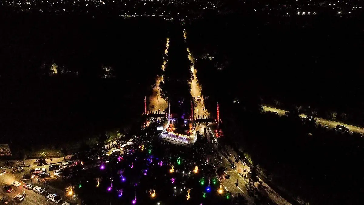 Iluminado y con nuevos atractivos