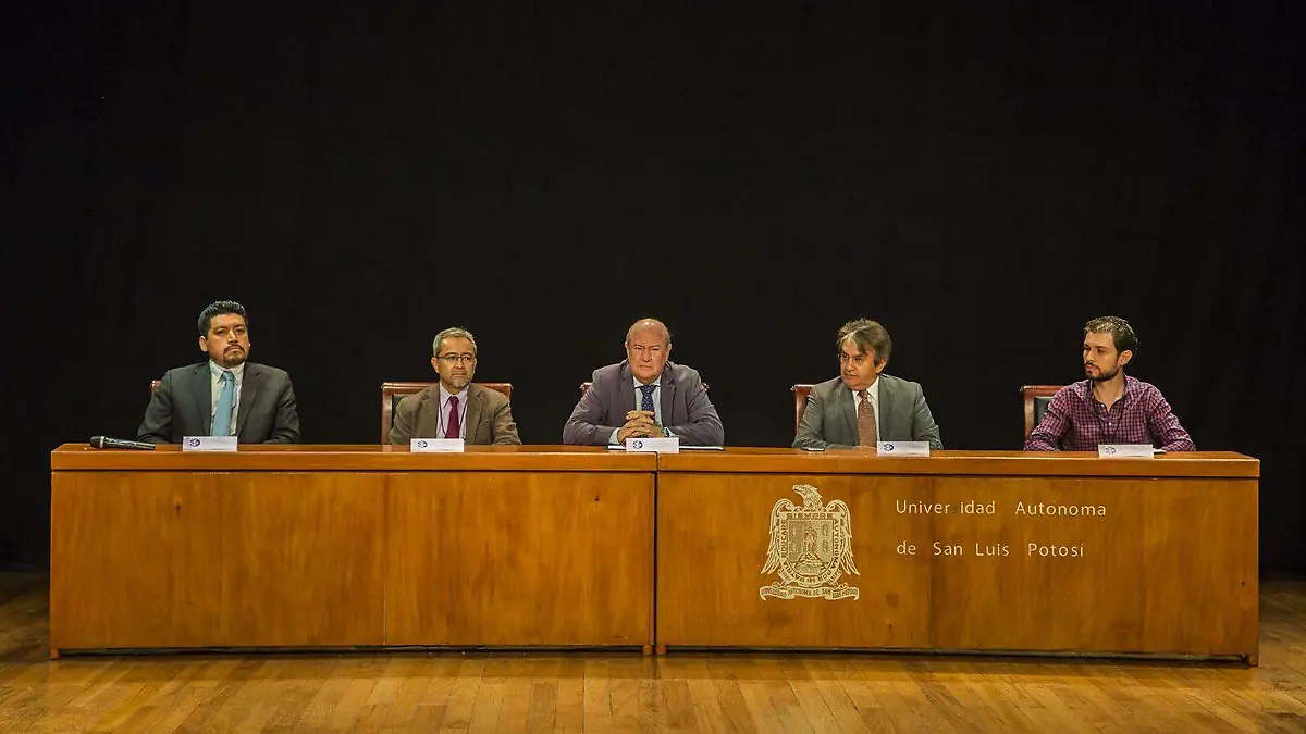 06-18-2018 (P) INAUGURACION CONFERENCIA INTERNACIONAL DE FLUIDOS COMPLEJOS UASL9957