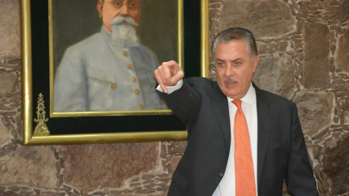 diputado Rolando Hervert Lara