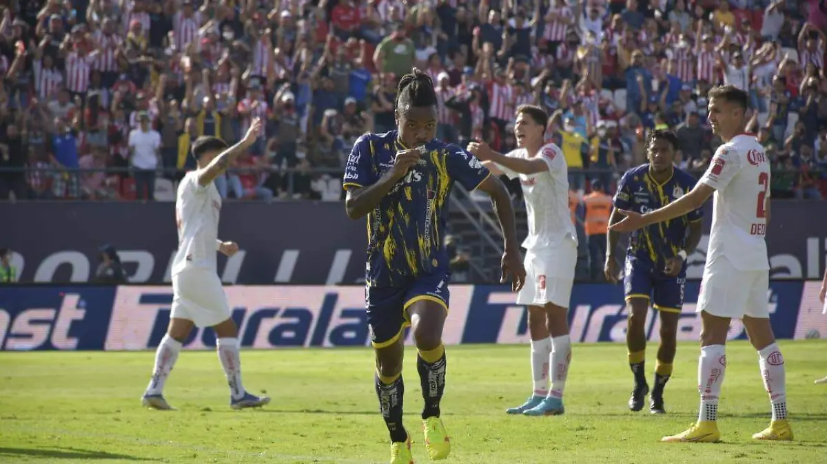 Murillo con gran actuación