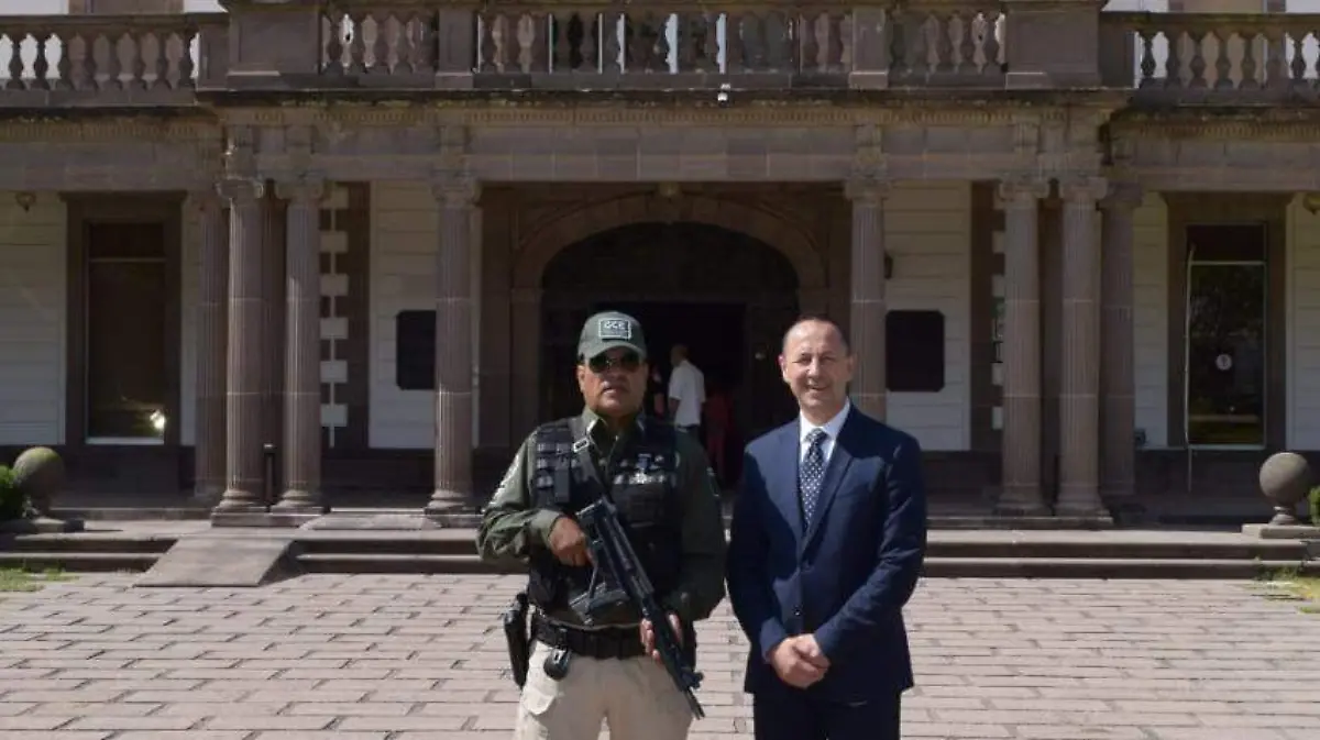 cf86b06b-9e1d-4fb3-ba46-ba0b7e7135c0