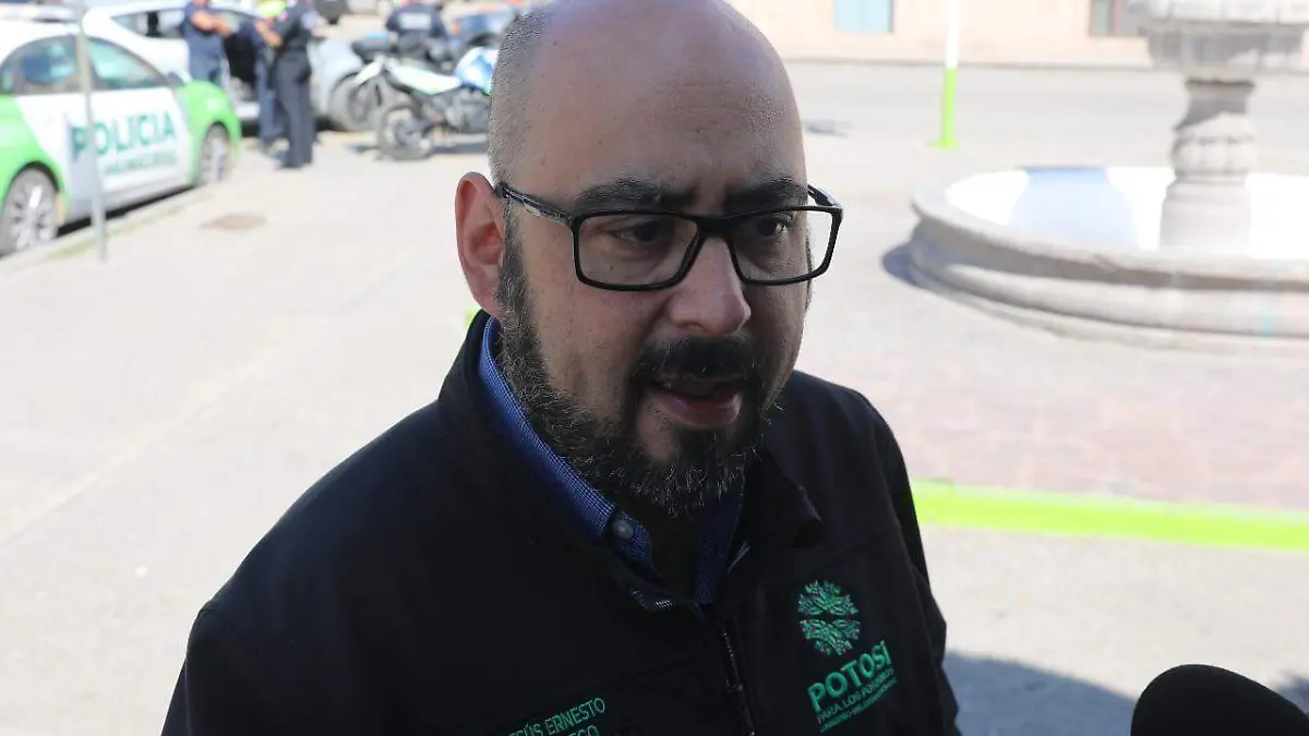 fe61fd3d-18db-4298-bad5-dc362f4f65a0