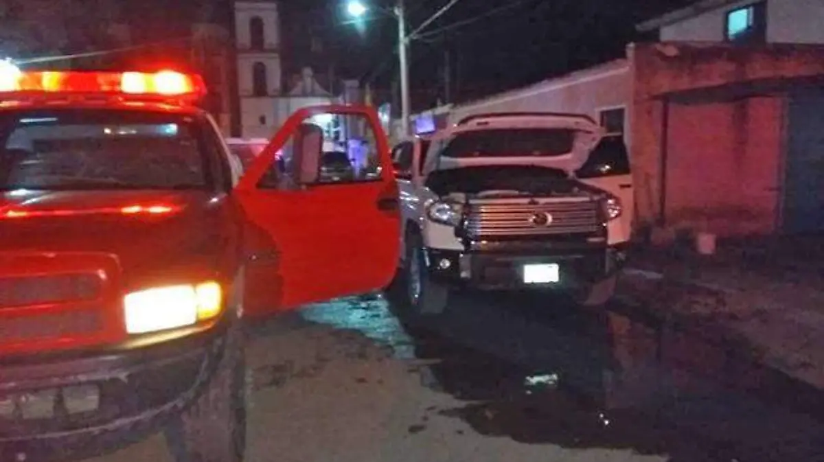 se incendia camioneta 2