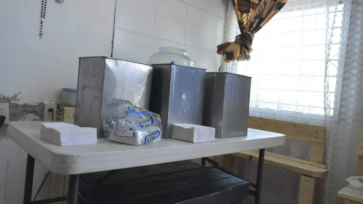 pulque y paletas  (12)