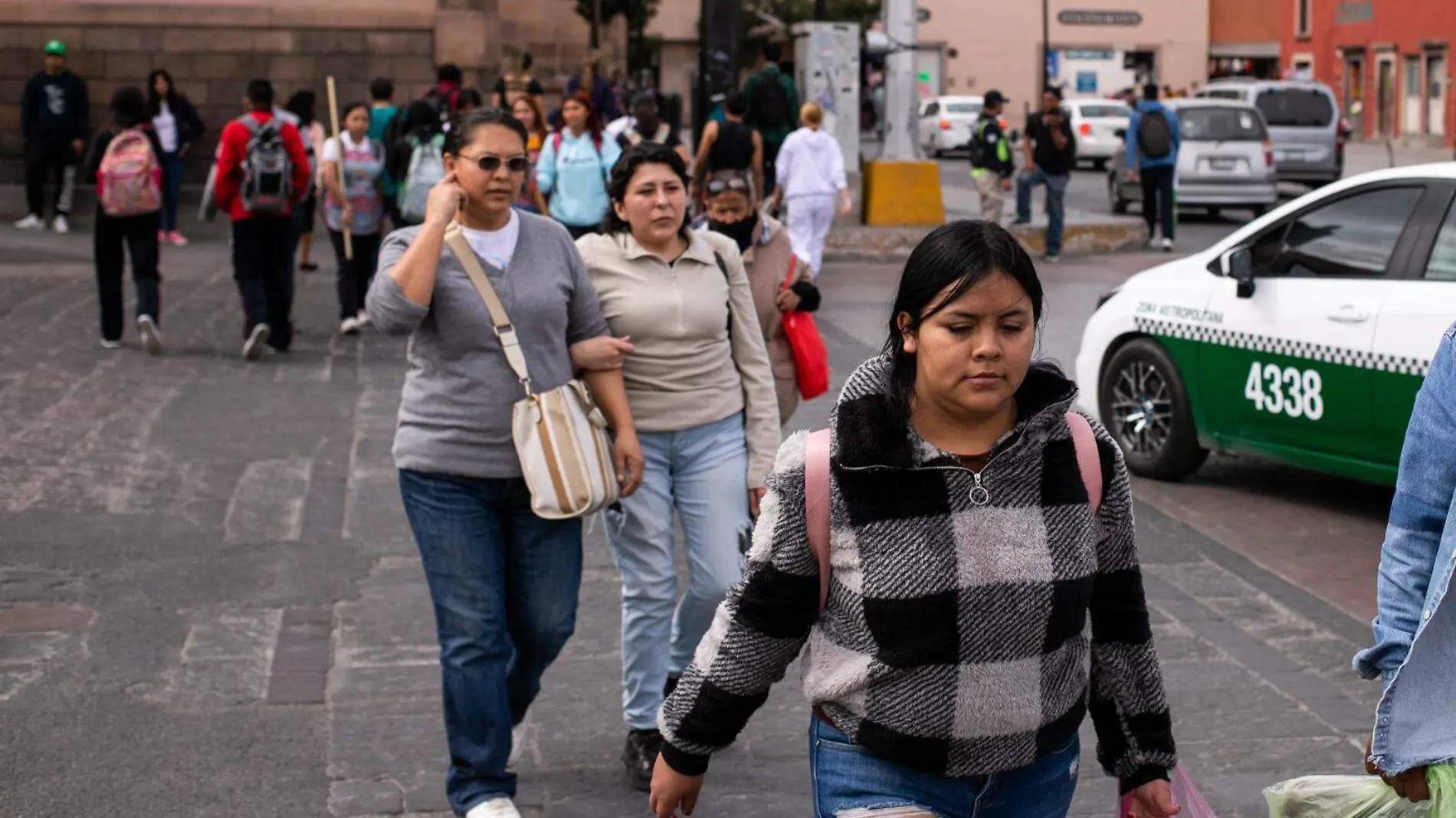 Mujeres