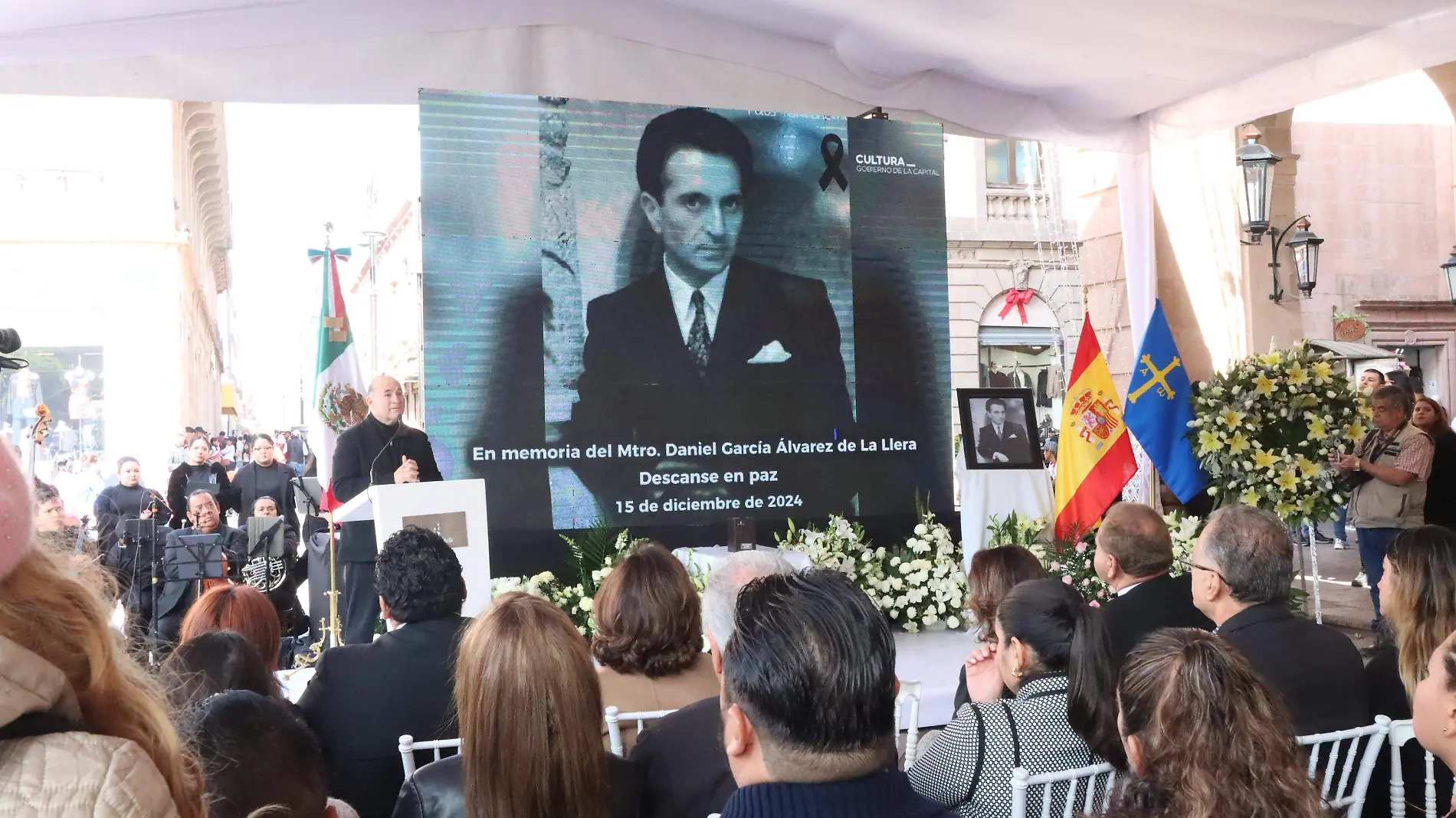 Homenaje a Daniel de la Llera