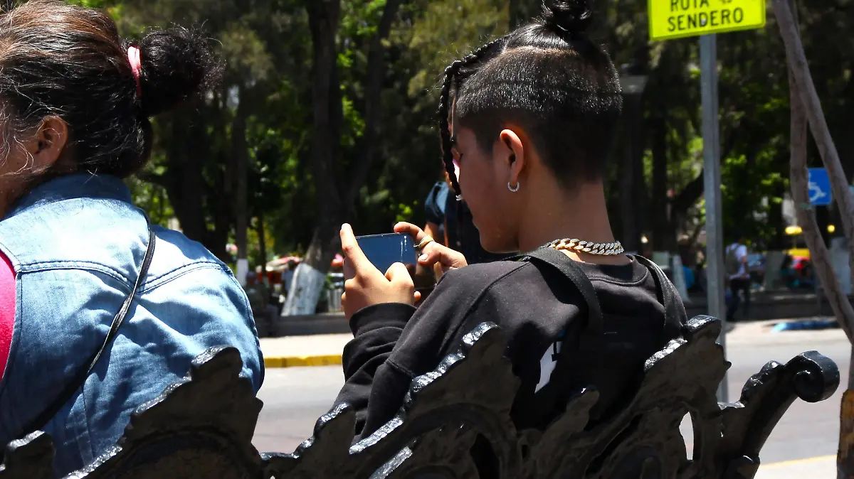 uso de Celulares solache (4)
